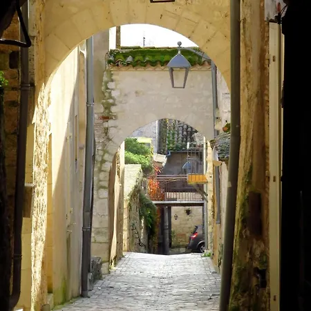 Blue Banane * Monflanquin