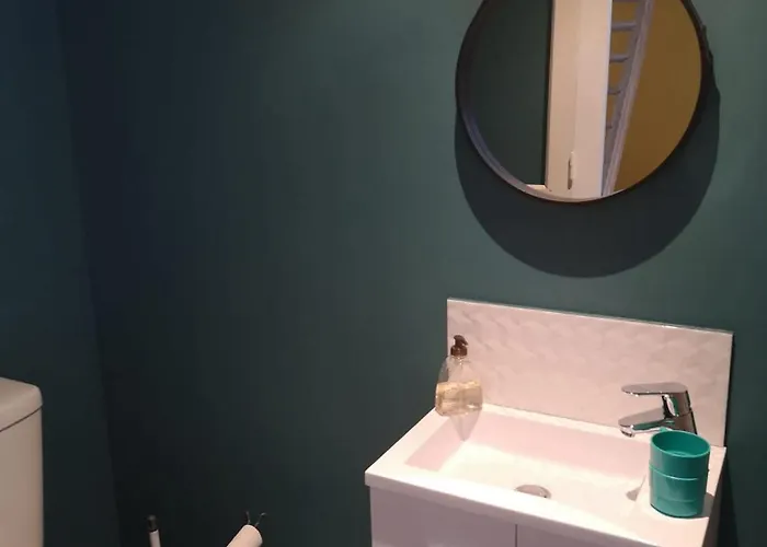 Blue Banane Bed & Breakfast Monflanquin